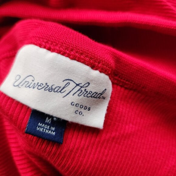 Universal Thread Top Womens Size M Medium Solid Red Ribbed Crop Short Sleeve - Picture 5 of 7